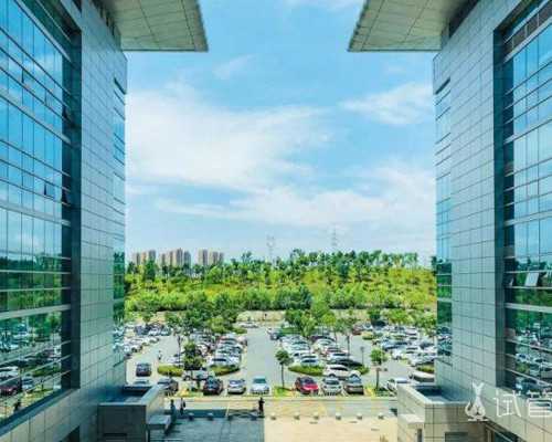 三甲医院供卵多少钱&弱精适合做试管几代,输卵管堵塞导致不孕不育后做微创输